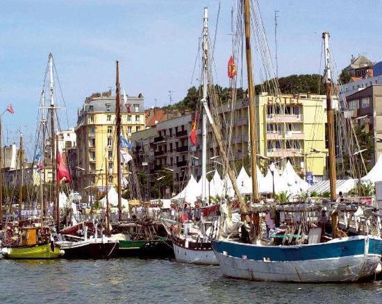« L'Escale Du Port » 400M De La Plage, 50M Du Centre Ville Boulogne-sur-Mer Eksteriør bilde